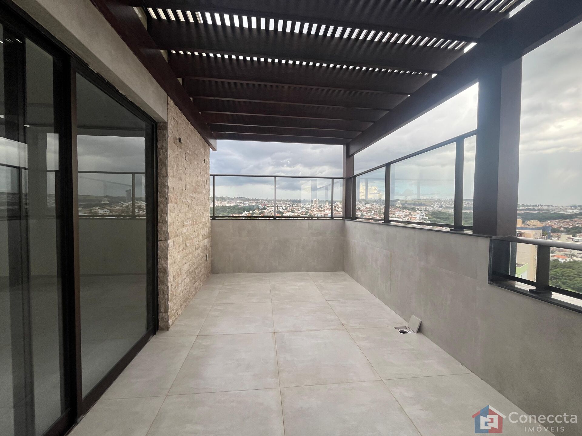 Cobertura à venda com 4 quartos, 200m² - Foto 4