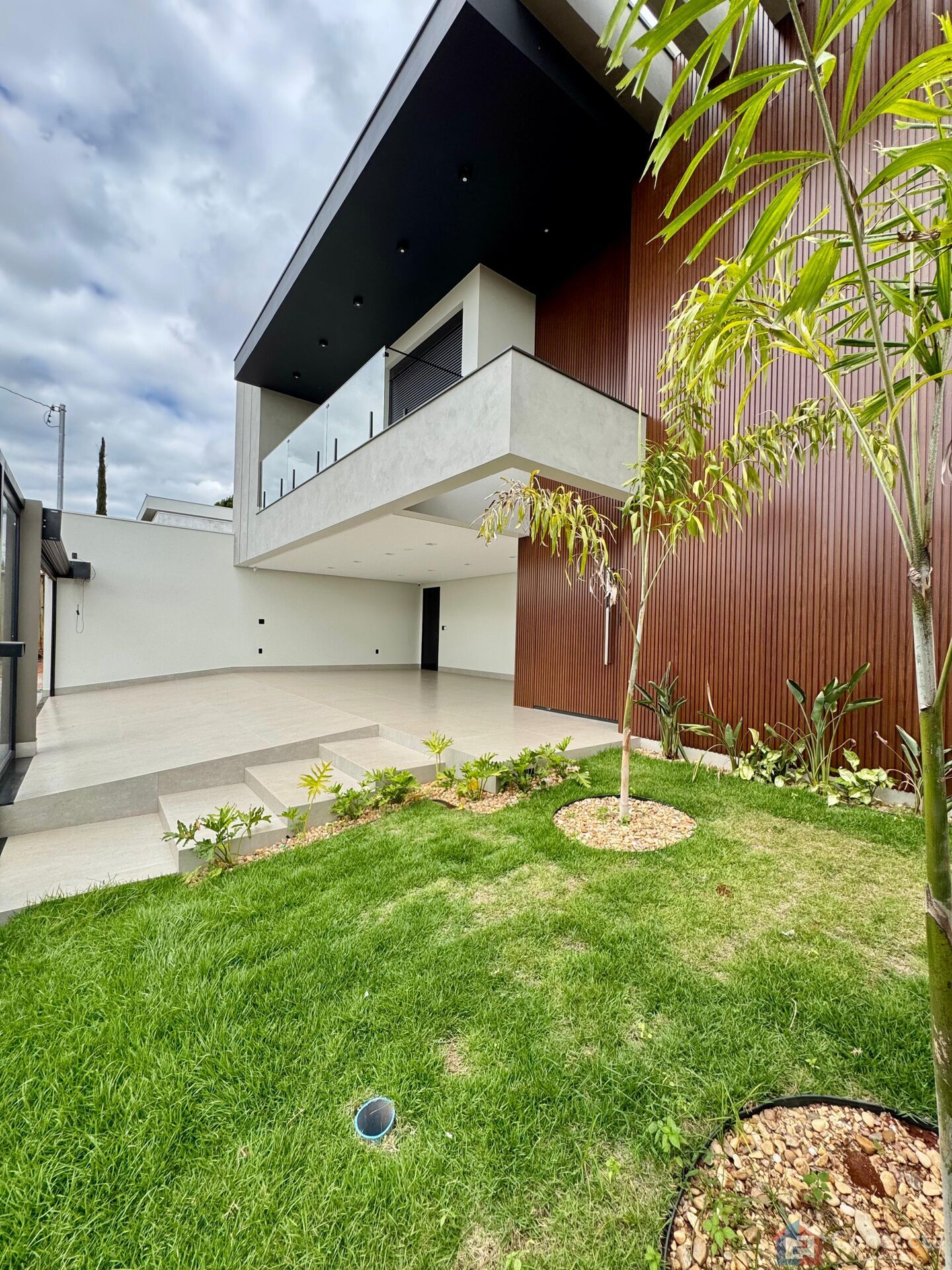 Casa à venda com 5 quartos, 448m² - Foto 3
