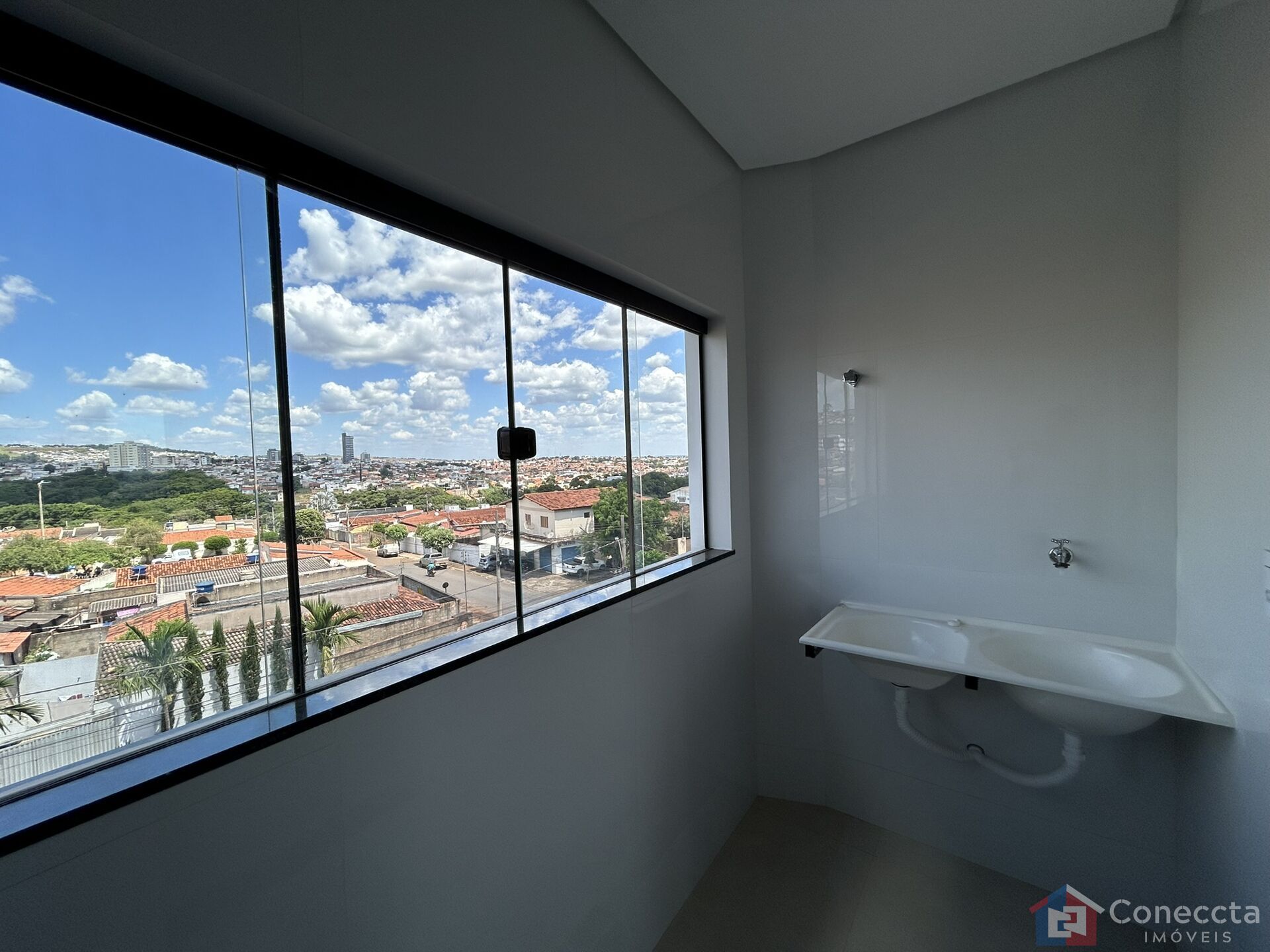 Apartamento à venda com 2 quartos, 70m² - Foto 16