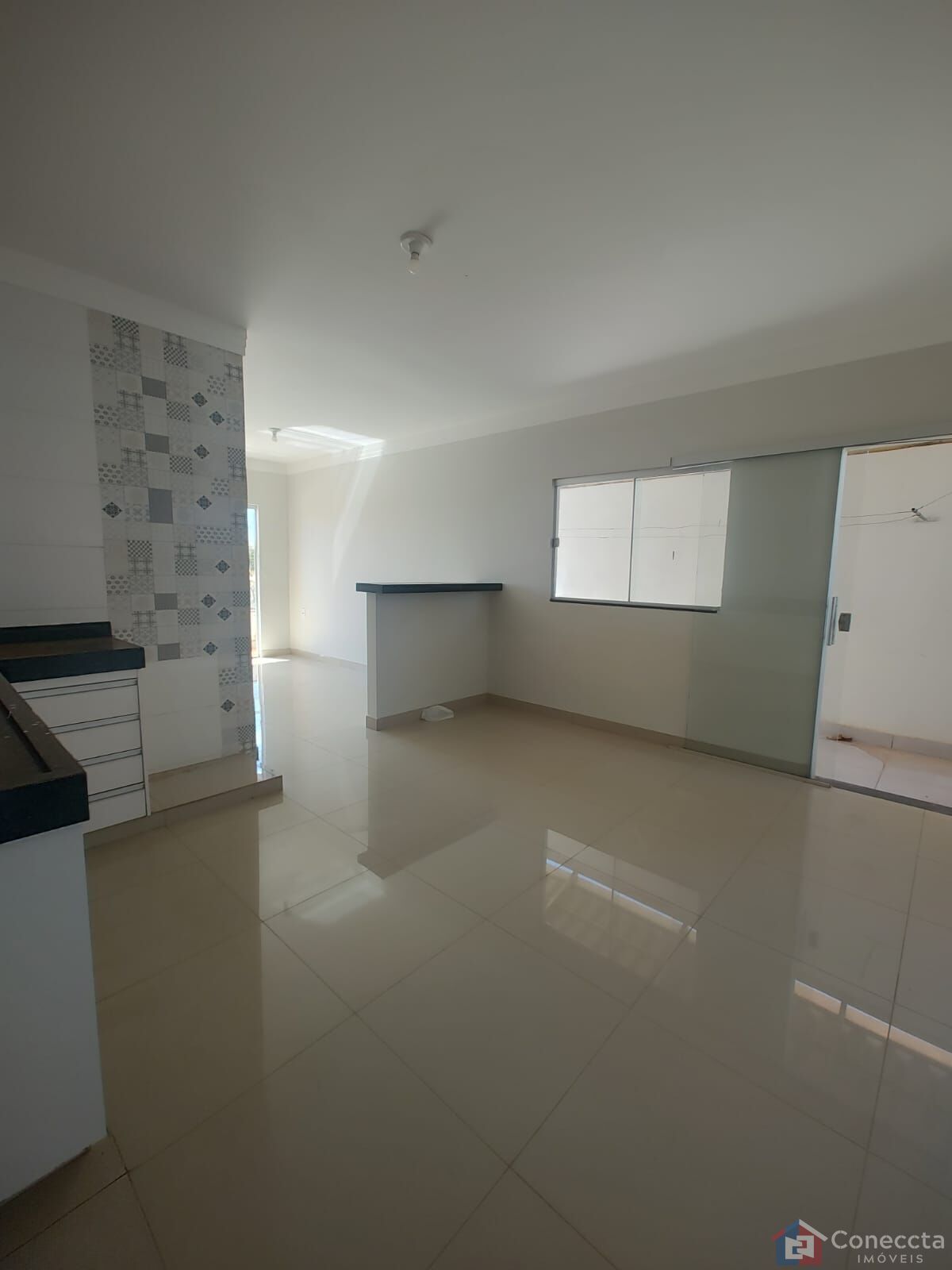 Apartamento à venda com 2 quartos, 72m² - Foto 1