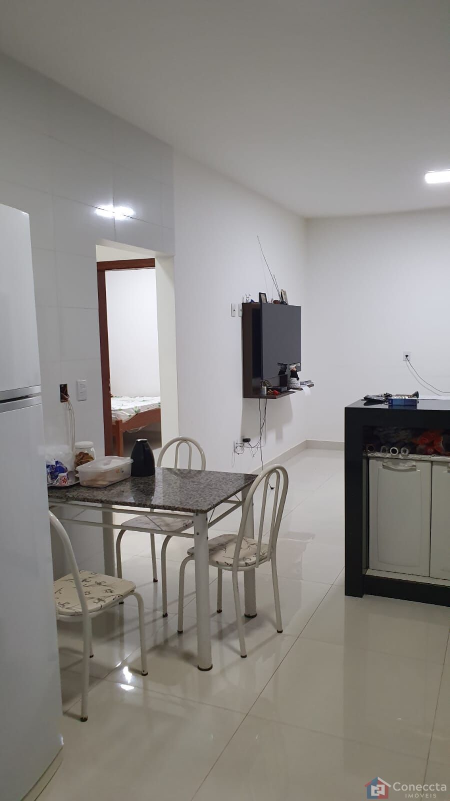 Casa à venda com 3 quartos, 239m² - Foto 7