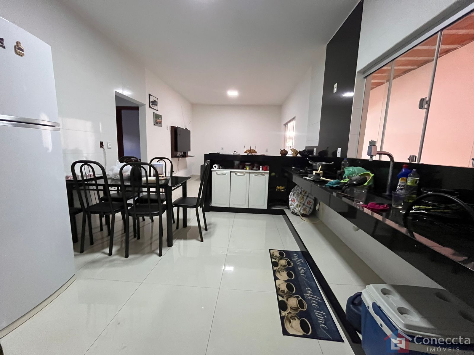 Casa à venda com 3 quartos, 239m² - Foto 9
