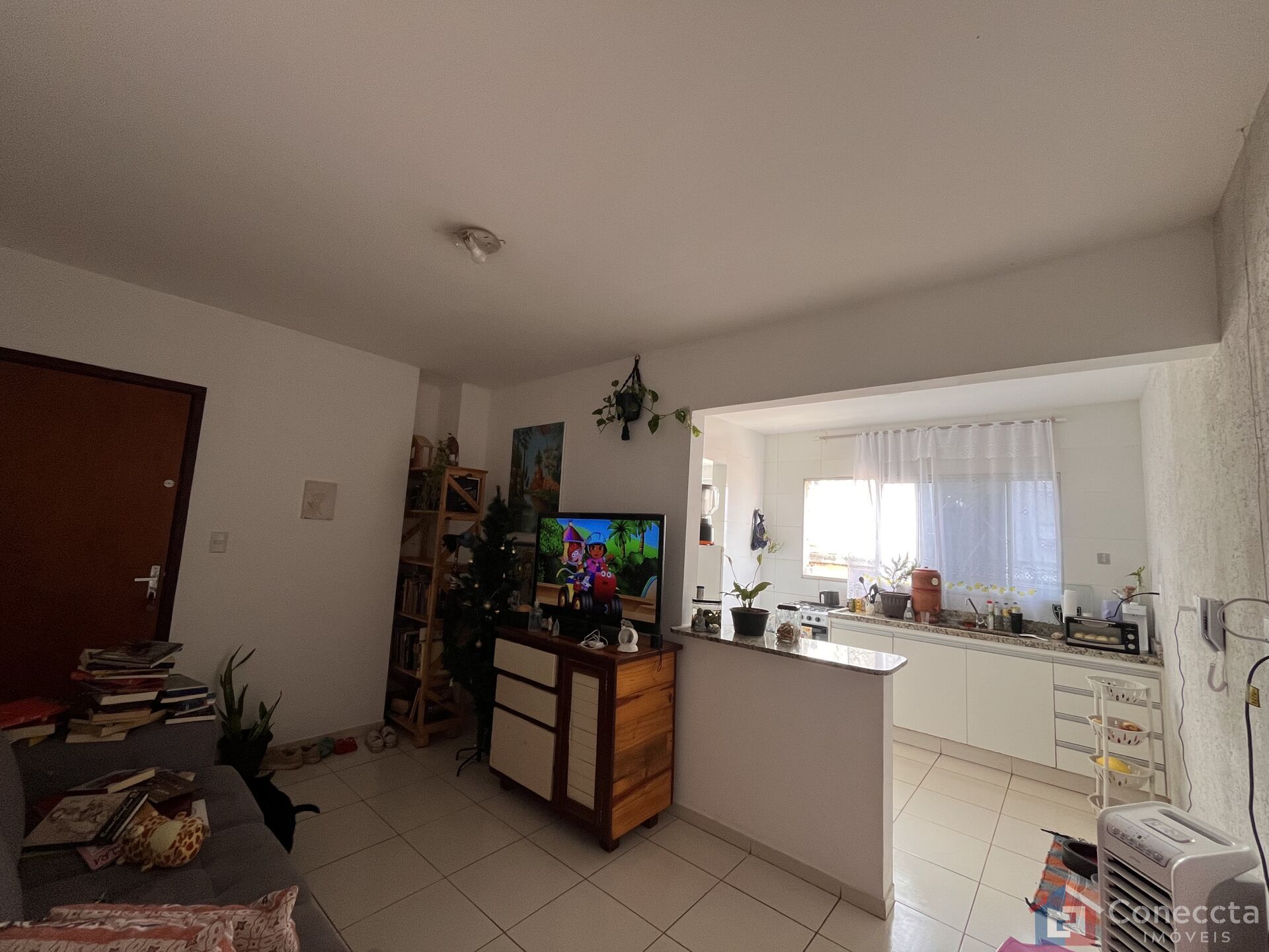 Apartamento à Venda no São Francisco em Patos de Minas – 2 Quartos e Elevador