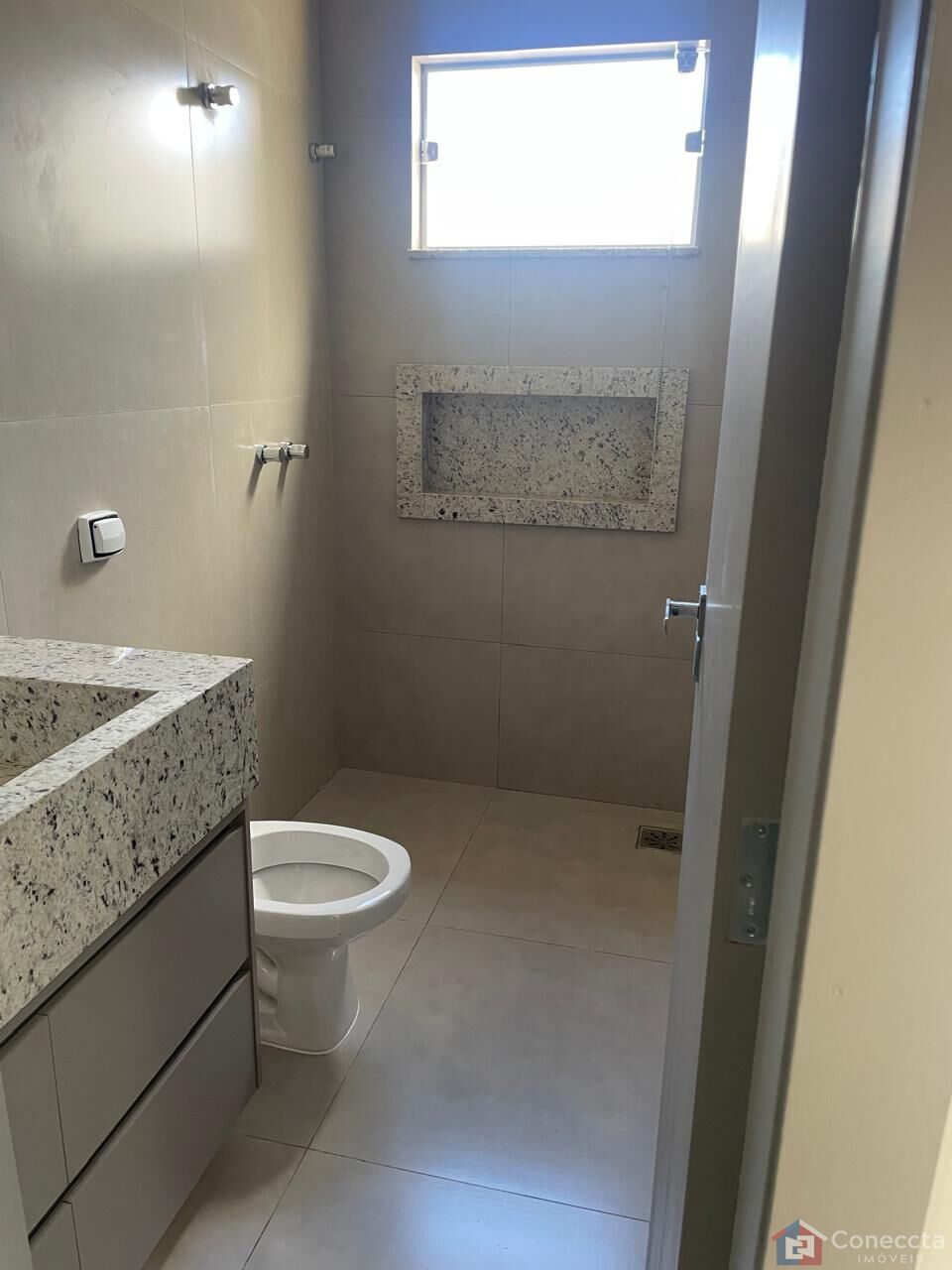 Casa à venda com 2 quartos, 70m² - Foto 13