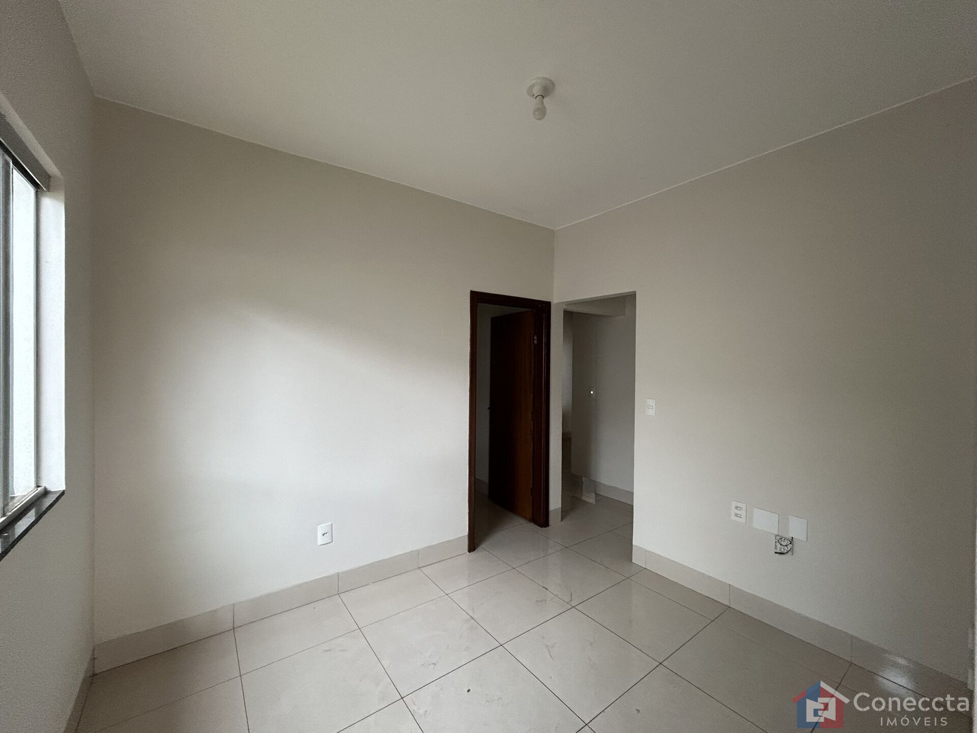 Casa à venda com 3 quartos, 85m² - Foto 3