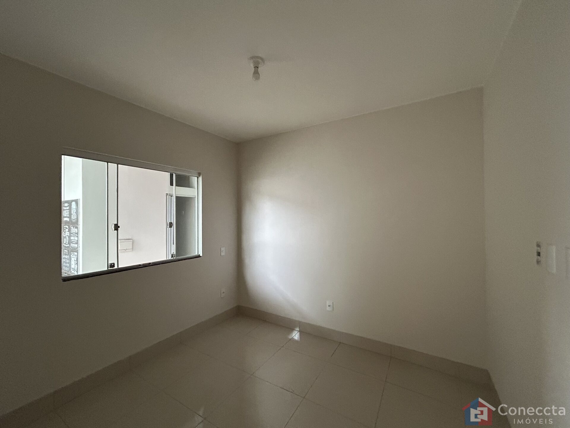 Casa à venda com 3 quartos, 85m² - Foto 4