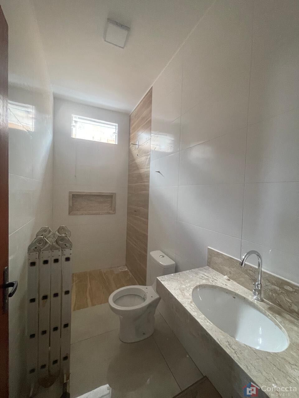 Casa à venda com 2 quartos, 68m² - Foto 8