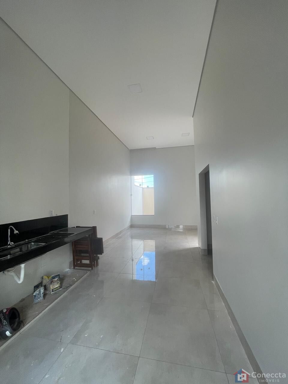 Casa à venda com 2 quartos, 68m² - Foto 4