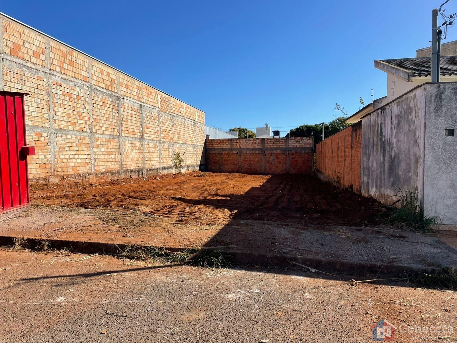 Terreno à venda, 308m² - Foto 1