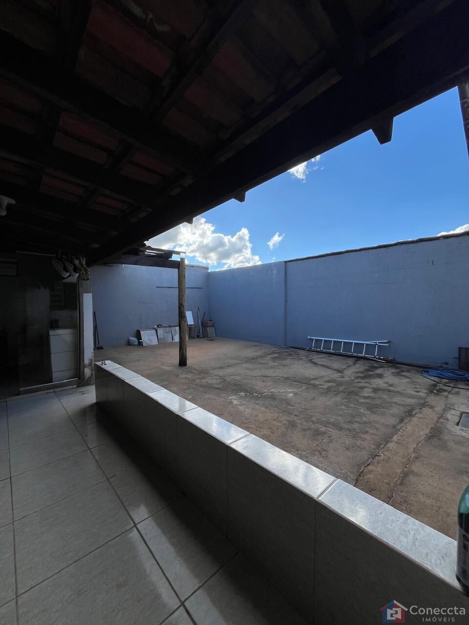 Casa à venda com 3 quartos, 170m² - Foto 1