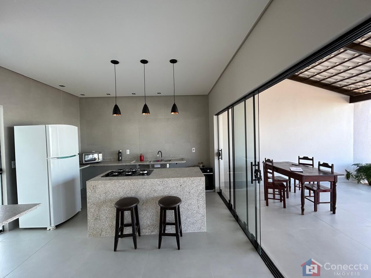 Casa, 2 quartos, 143 m² - Foto 1