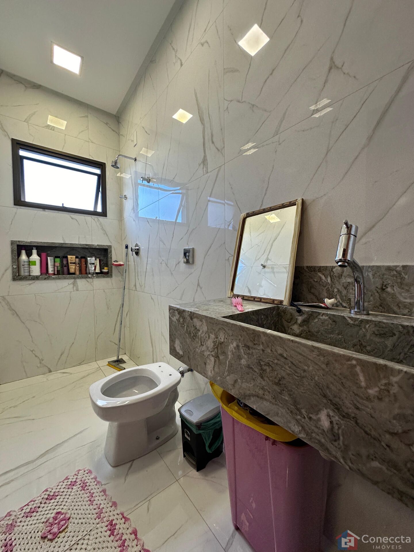 Casa à venda com 4 quartos, 187m² - Foto 15