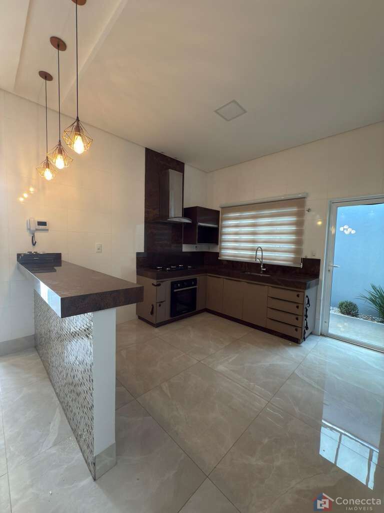 Casa, 3 quartos, 220 m² - Foto 4