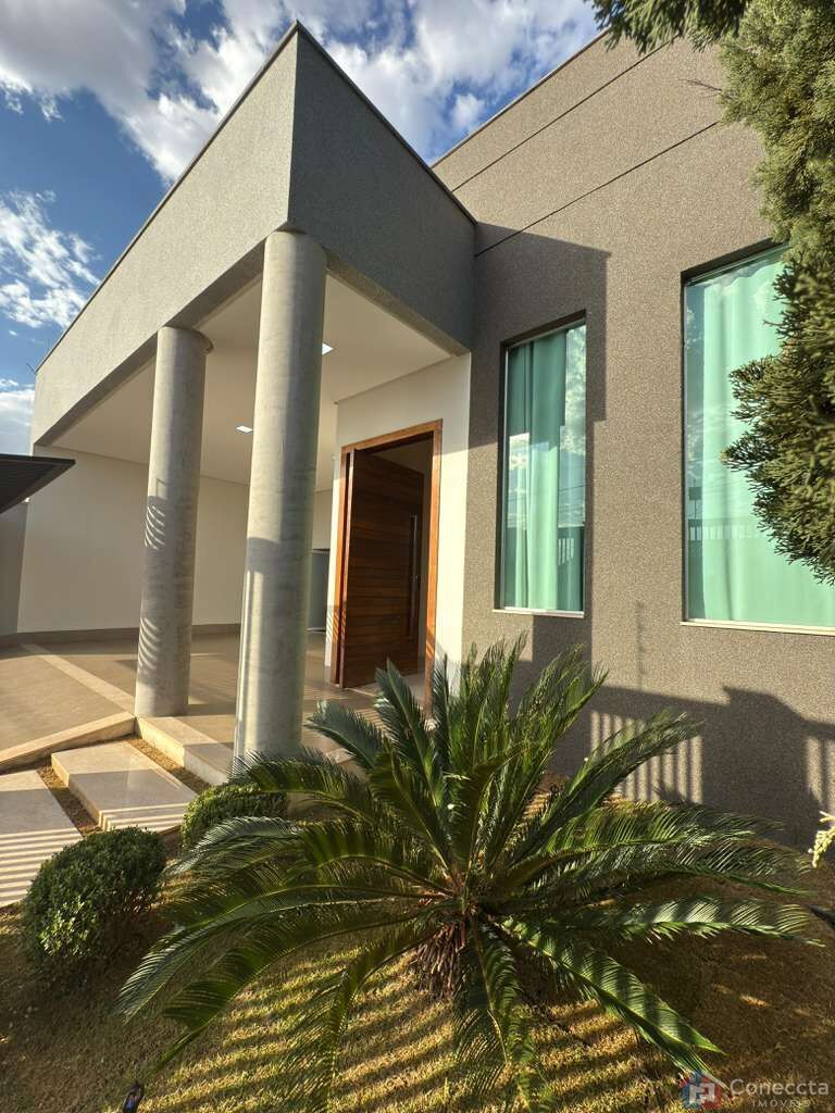 Casa, 3 quartos, 220 m² - Foto 1