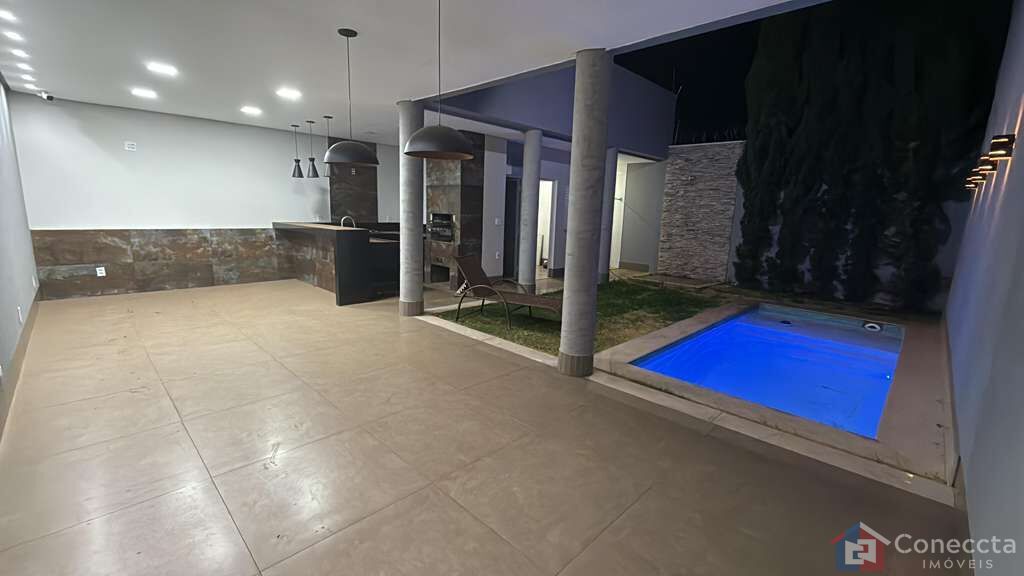 Casa, 3 quartos, 220 m² - Foto 3