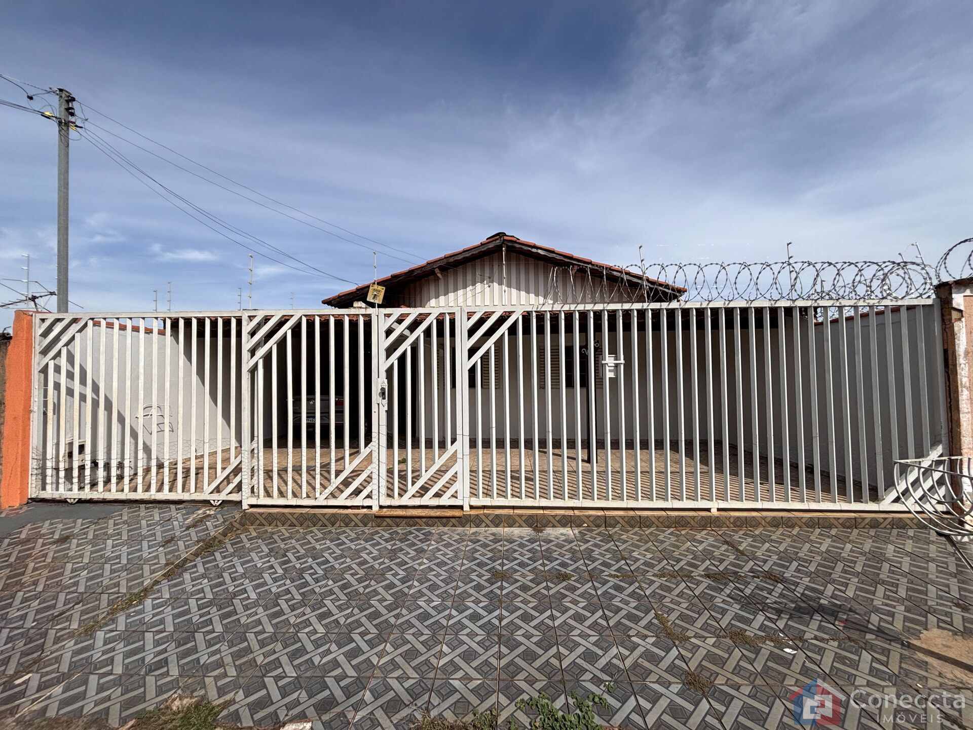 Casa para LOCAÇÃO no bairro Jardim Esperança, Patos de Minas/MG