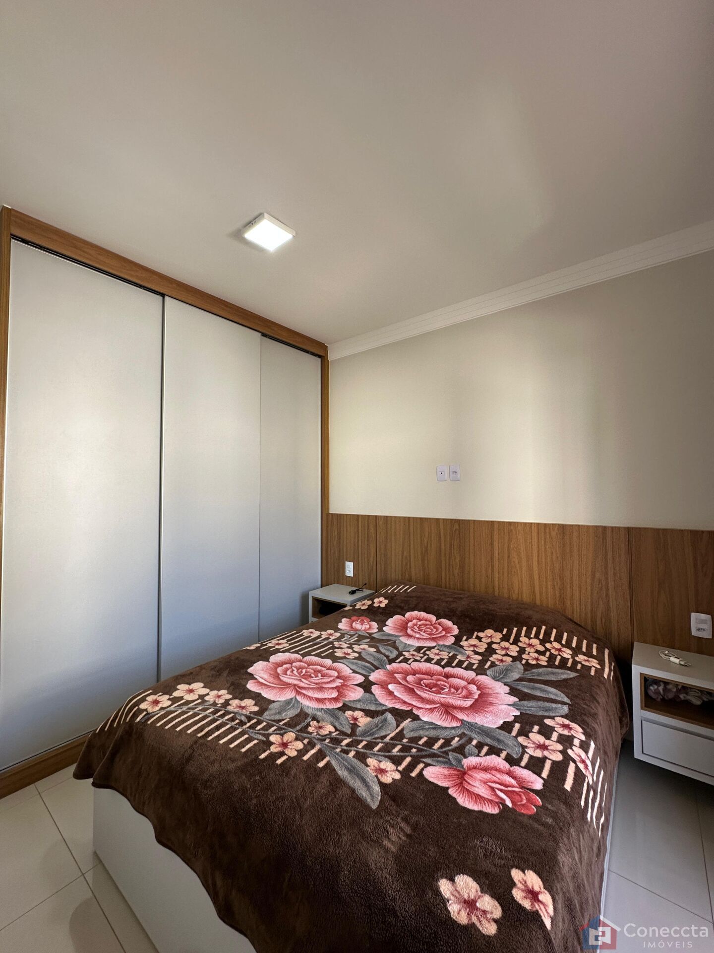 Apartamento à venda com 2 quartos, 68m² - Foto 8