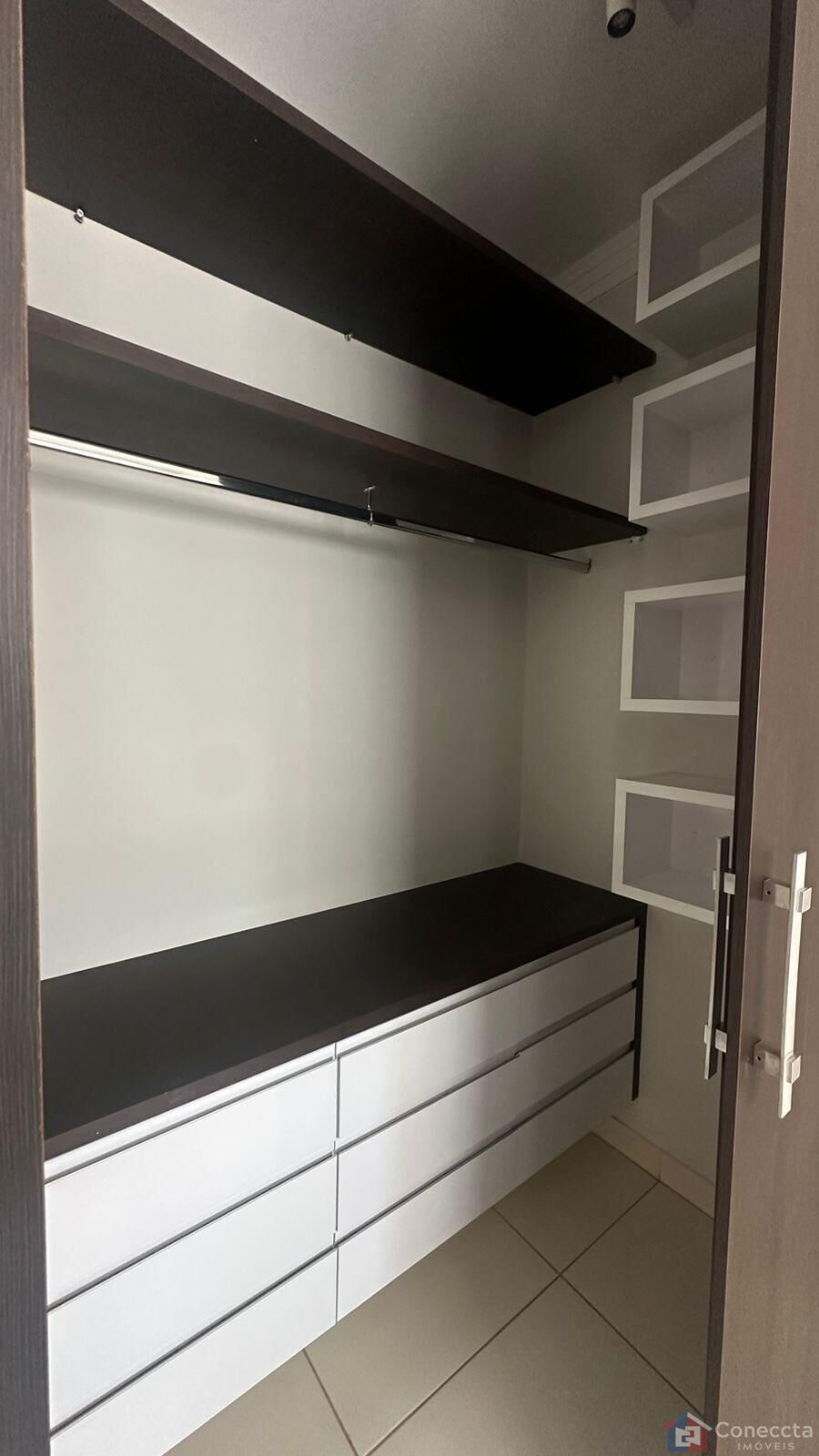 Apartamento à venda com 2 quartos, 70m² - Foto 9