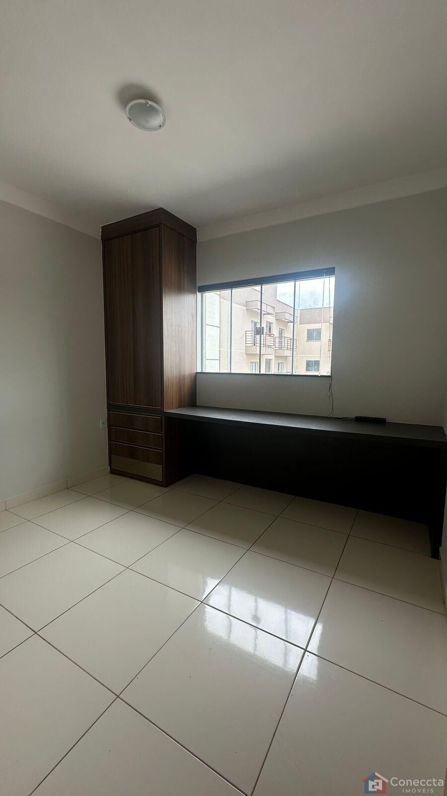 Apartamento à venda com 2 quartos, 70m² - Foto 3