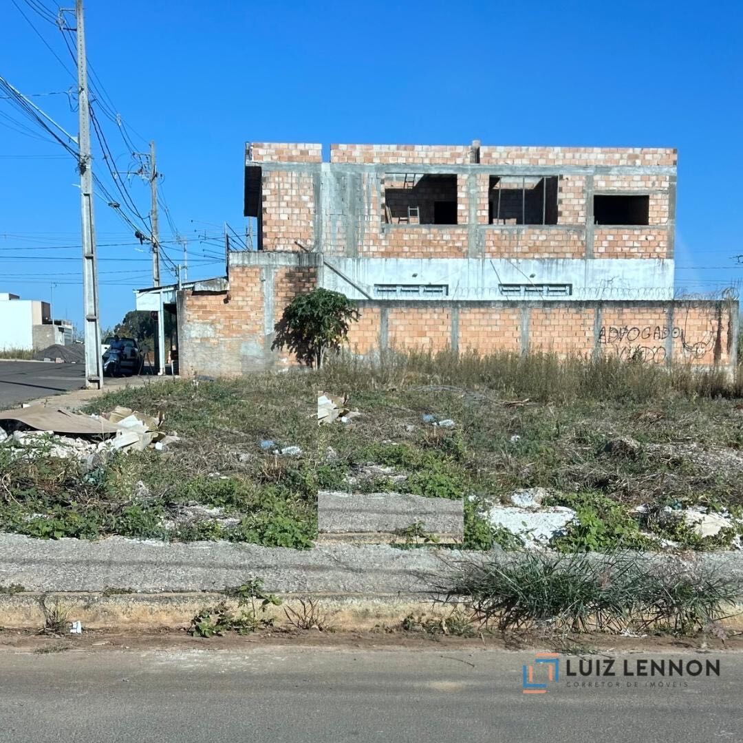 Terreno à venda, 300m² - Foto 1