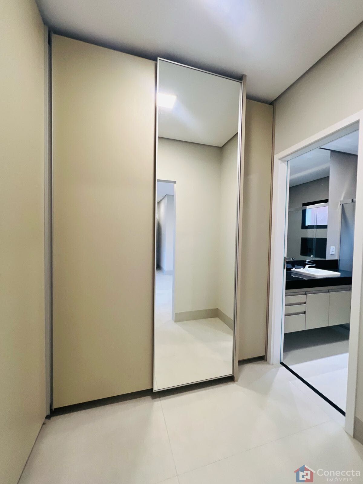 Apartamento à venda com 3 quartos, 151m² - Foto 6