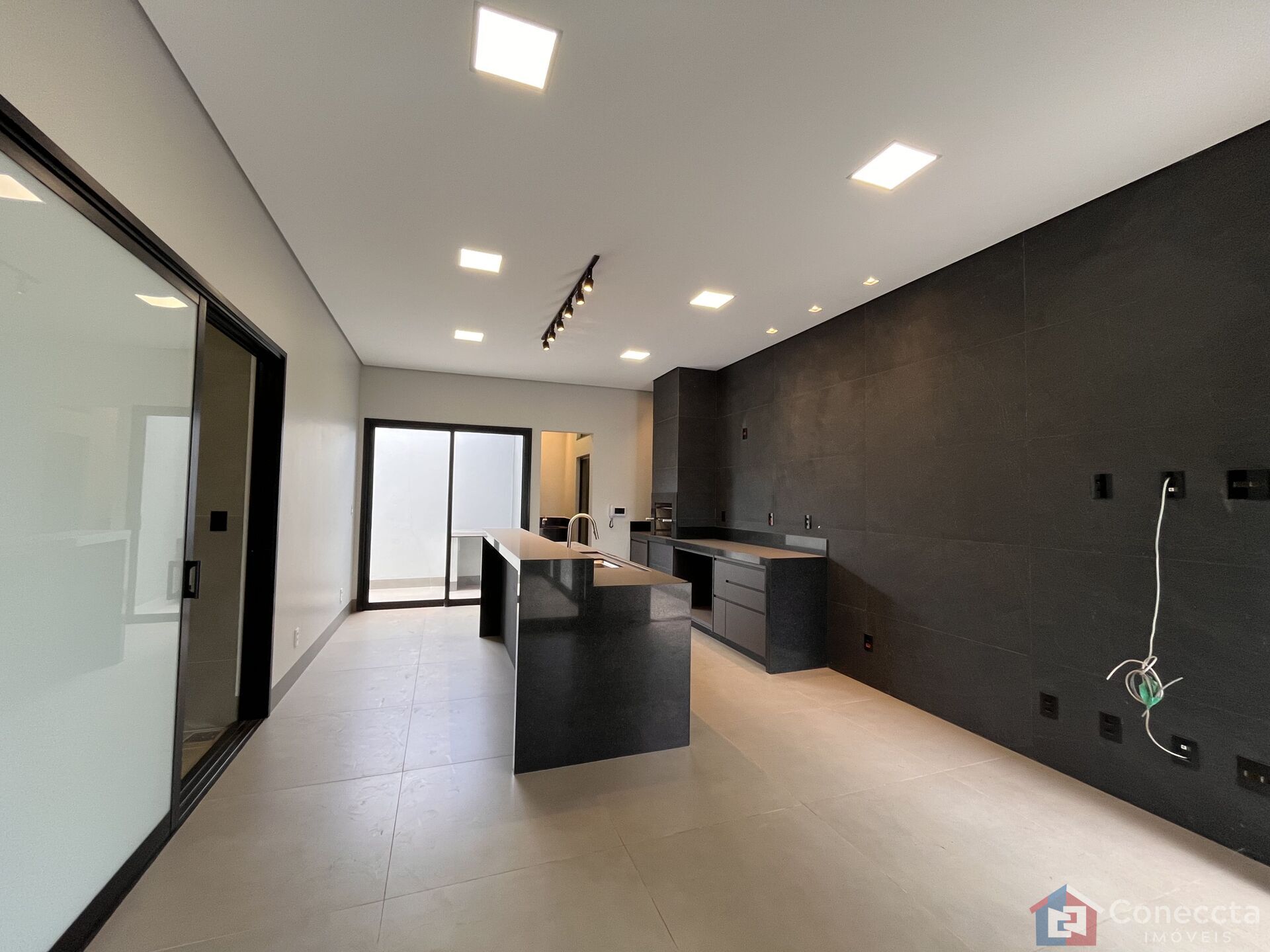 Casa, 3 quartos, 168 m² - Foto 2