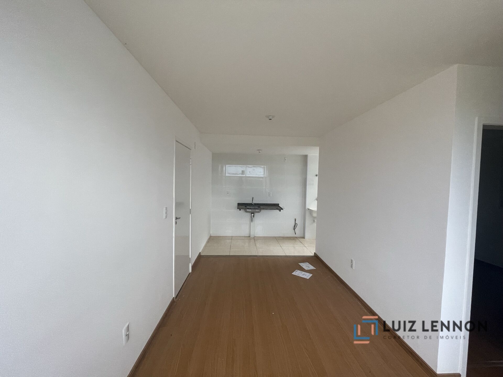 Apartamento à venda com 2 quartos, 50m² - Foto 2