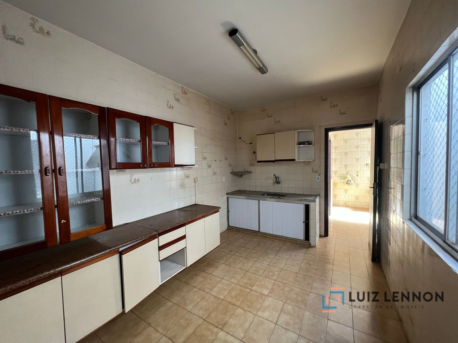 Apartamento à venda com 4 quartos, 150m² - Foto 3