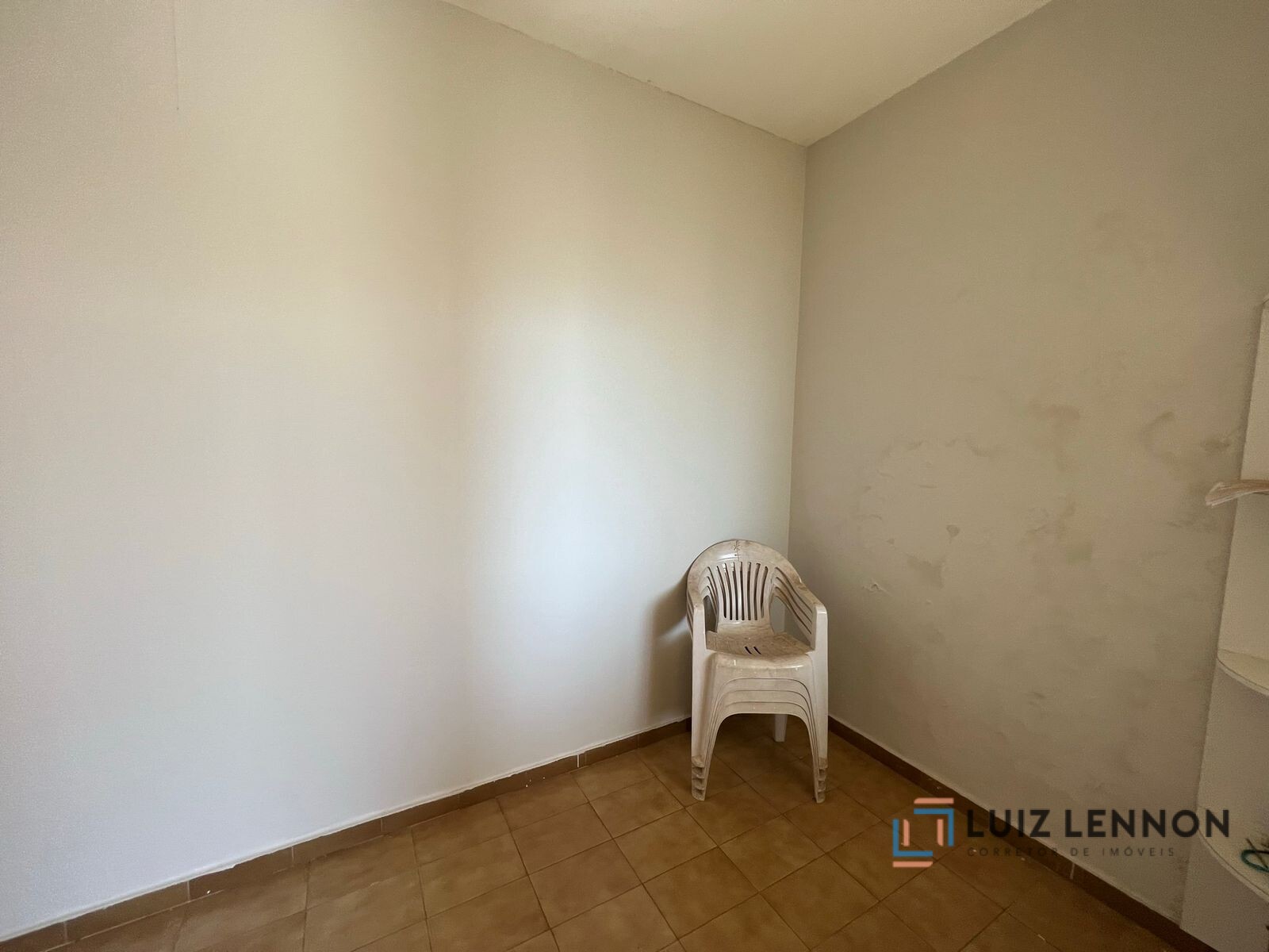 Apartamento à venda com 4 quartos, 150m² - Foto 7