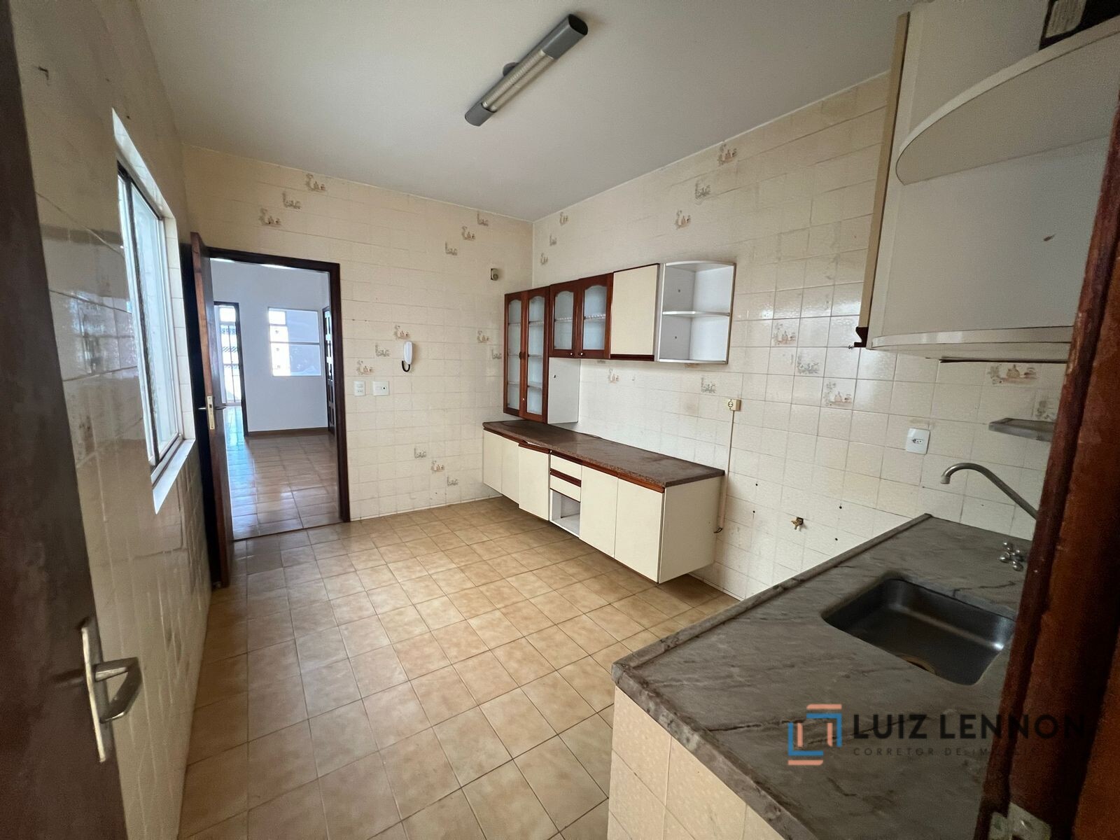 Apartamento à venda com 4 quartos, 150m² - Foto 5