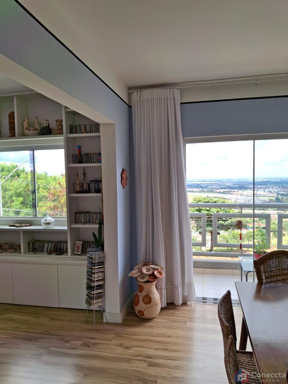 Apartamento à venda com 2 quartos, 100m² - Foto 2