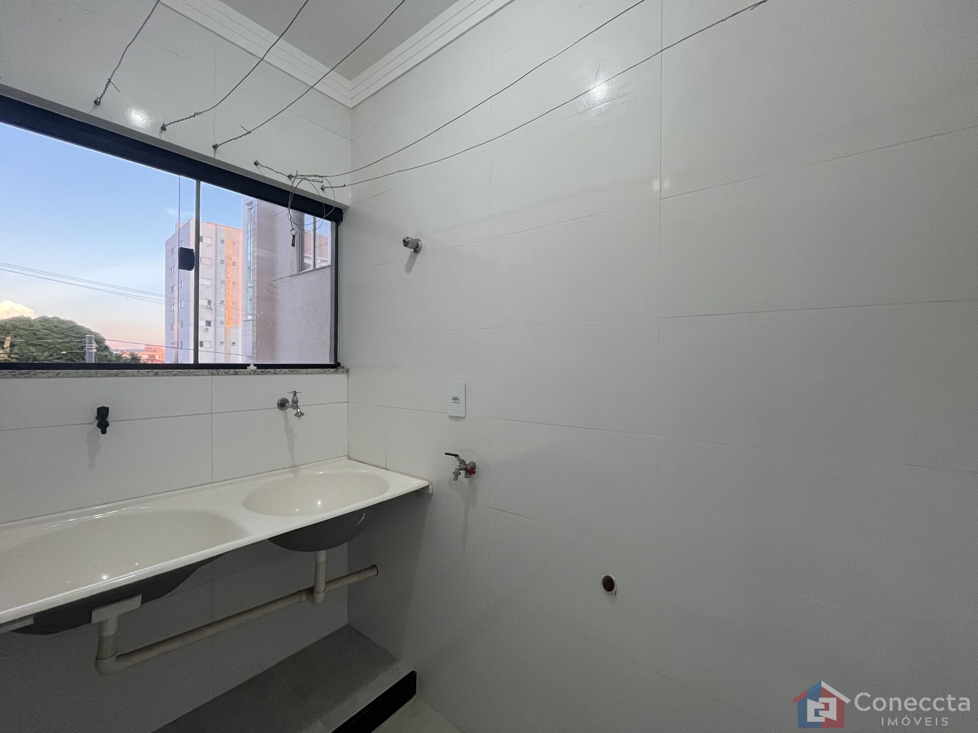 Apartamento à venda com 2 quartos, 64m² - Foto 10