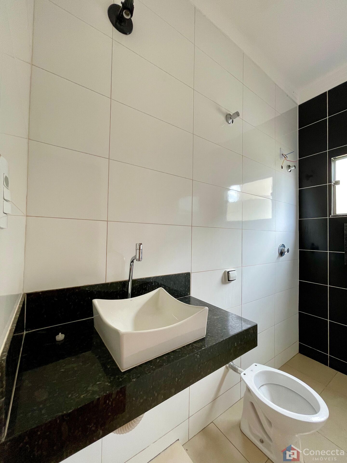 Casa à venda com 2 quartos, 52m² - Foto 9
