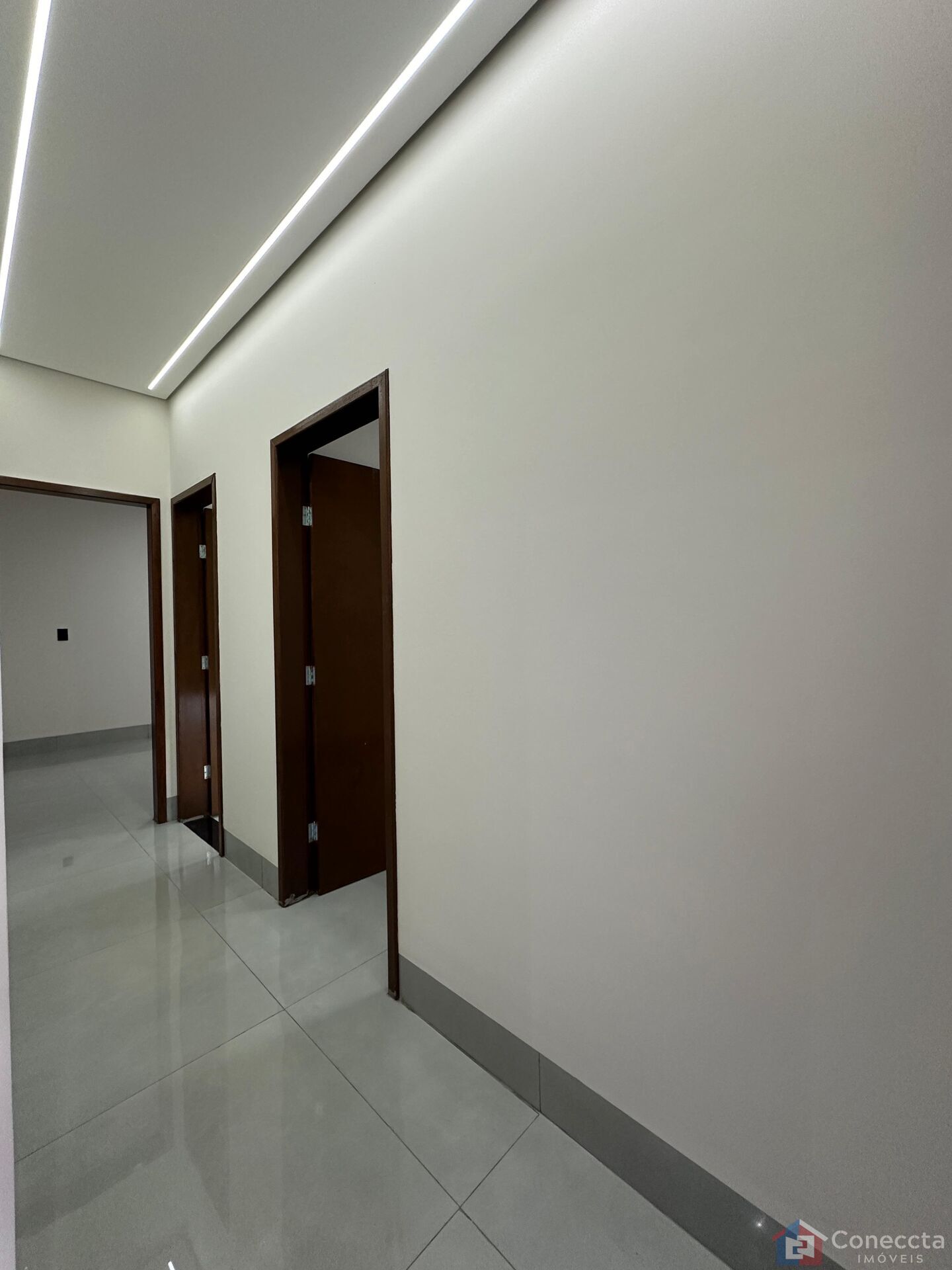 Casa à venda com 3 quartos, 142m² - Foto 11