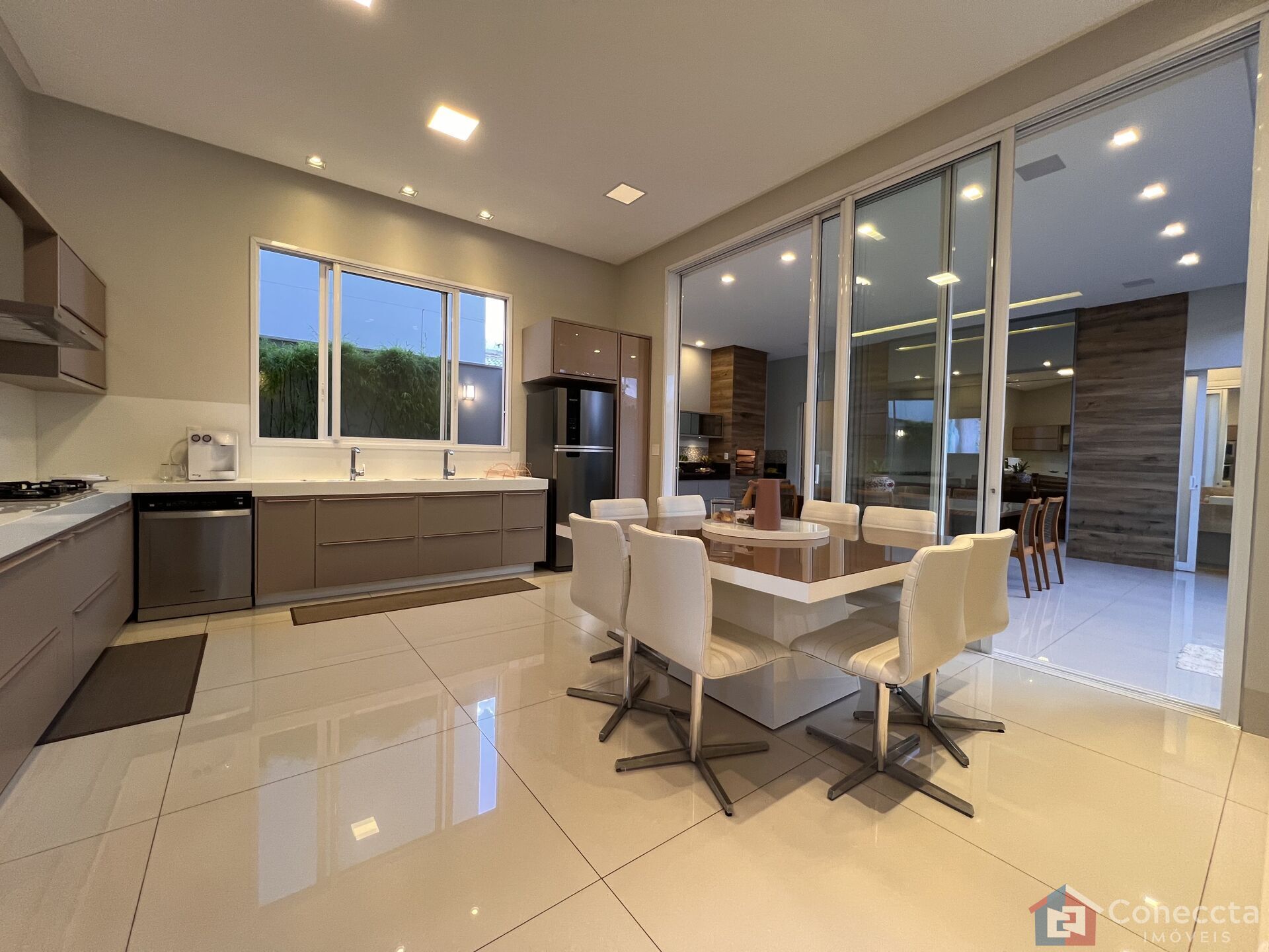 Casa, 4 quartos, 372 m² - Foto 23