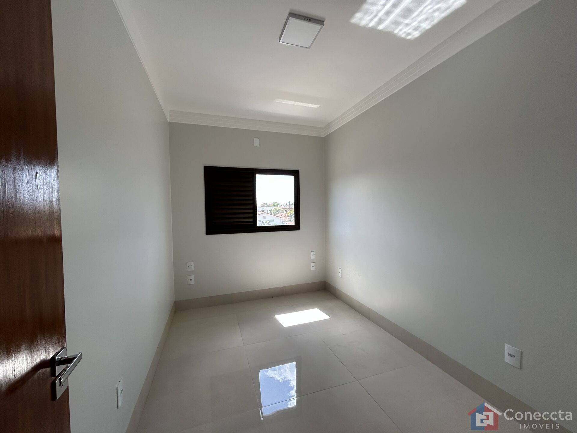 Apartamento à venda com 2 quartos, 70m² - Foto 12