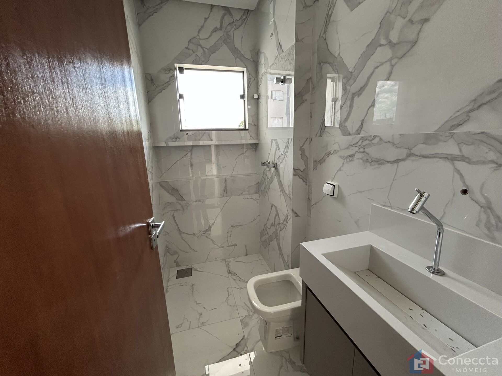 Apartamento à venda com 2 quartos, 70m² - Foto 11