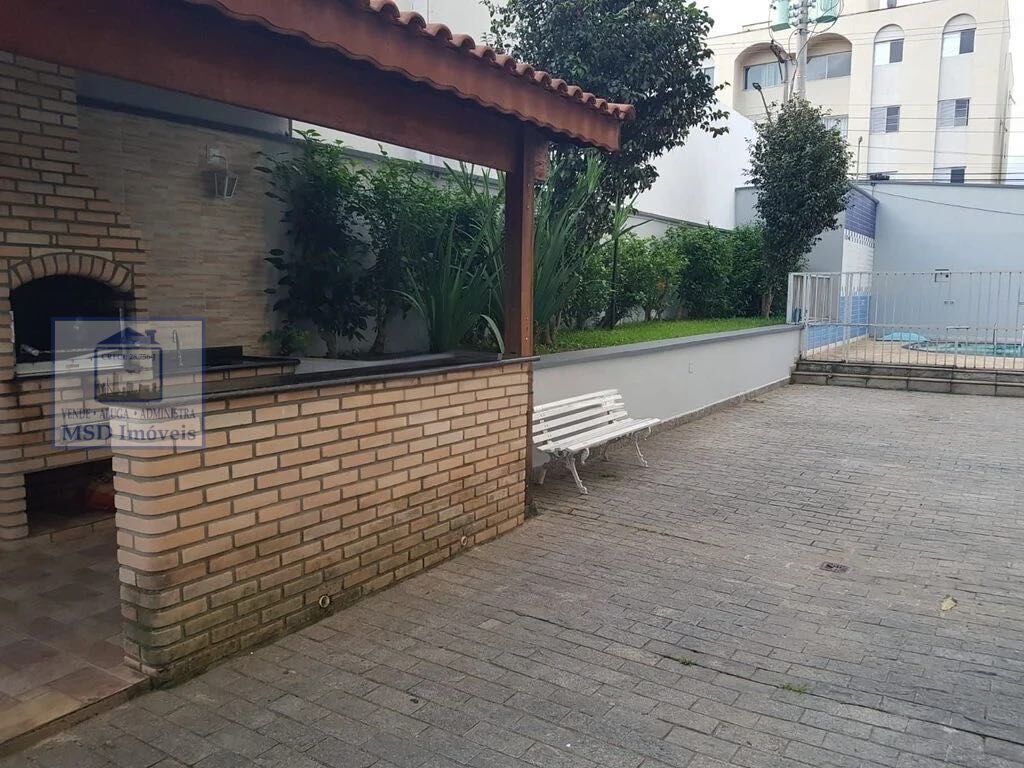 Apartamento à venda com 2 quartos, 77m² - Foto 18