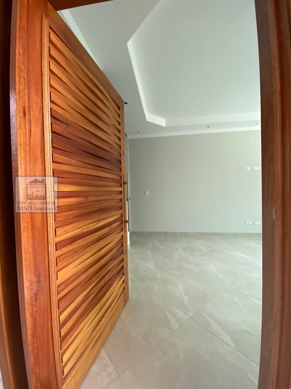 Casa à venda com 3 quartos, 112m² - Foto 2