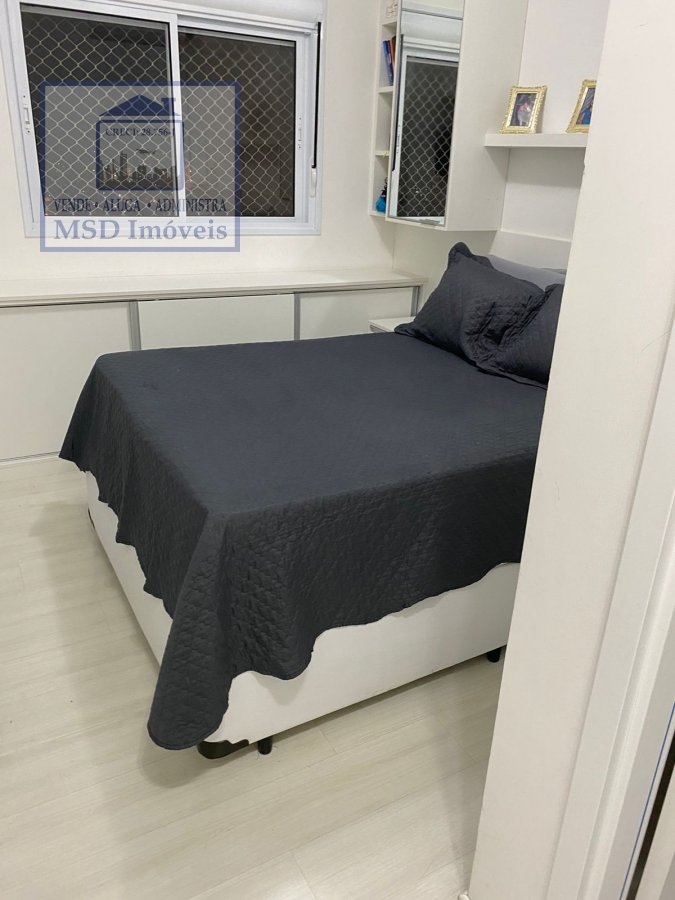 Apartamento à venda com 2 quartos, 68m² - Foto 10