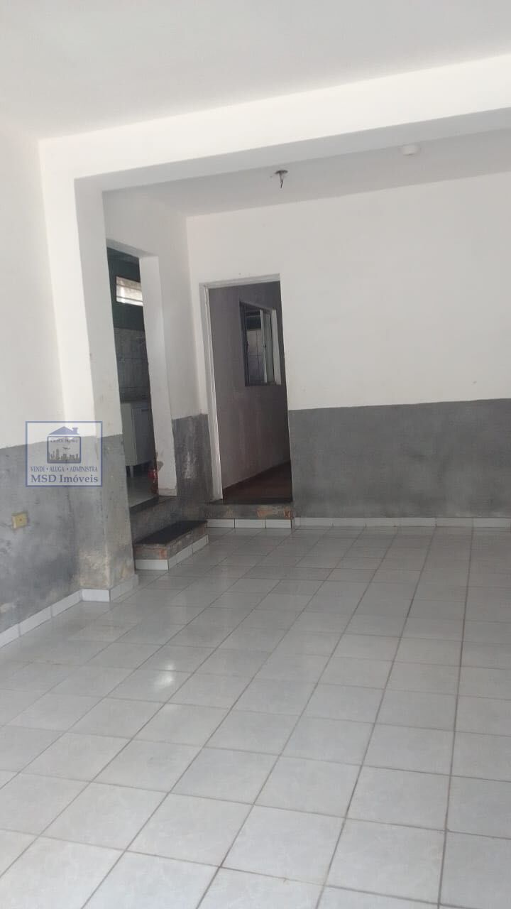 Sobrado à venda com 3 quartos, 200m² - Foto 38