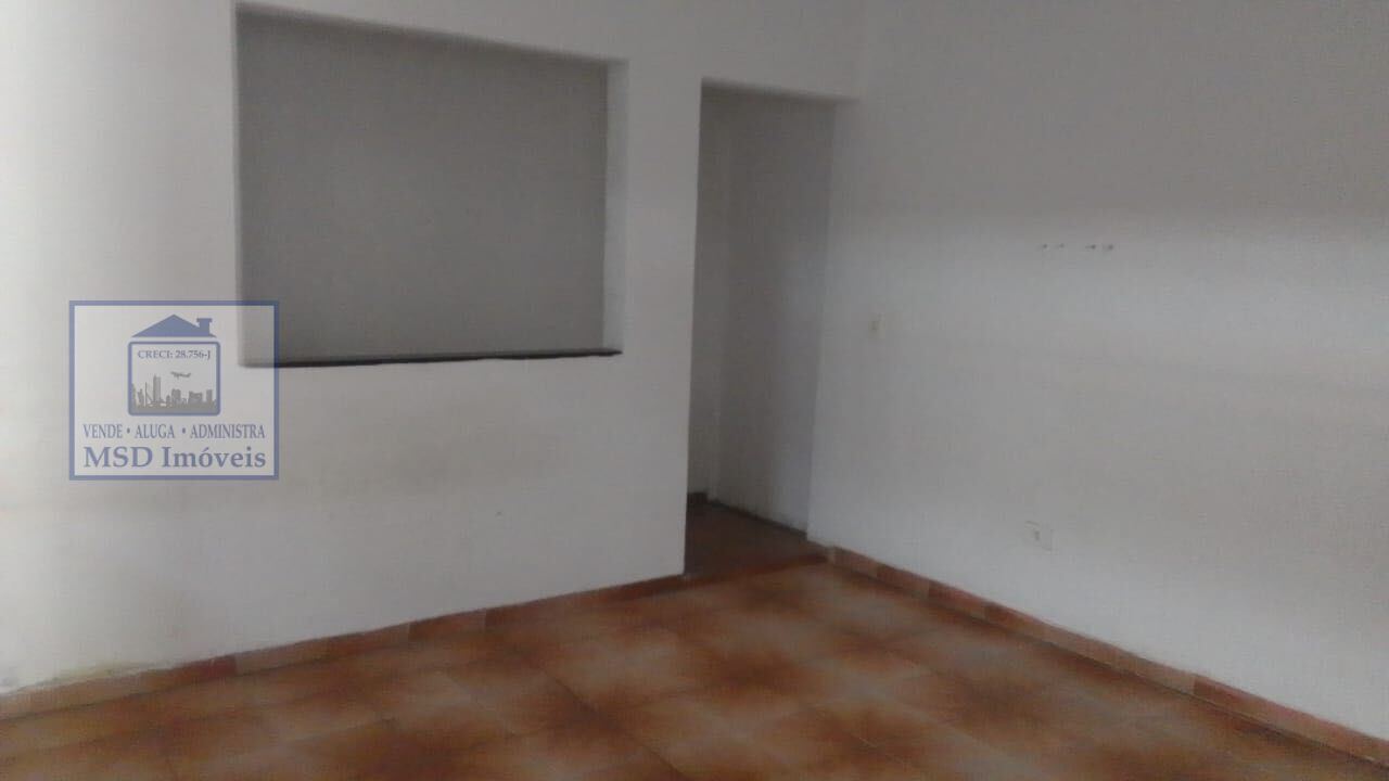 Sobrado à venda com 3 quartos, 200m² - Foto 35