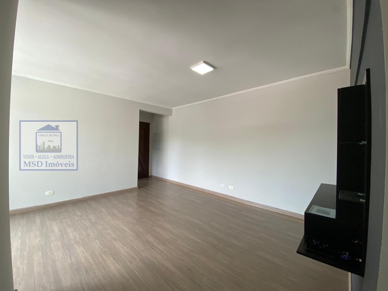 Apartamento para alugar com 3 quartos, 82m² - Foto 3