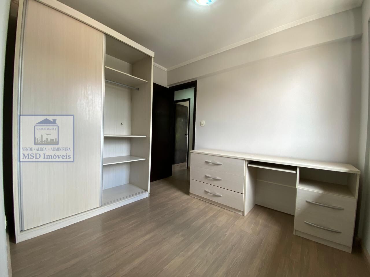 Apartamento para alugar com 3 quartos, 82m² - Foto 27