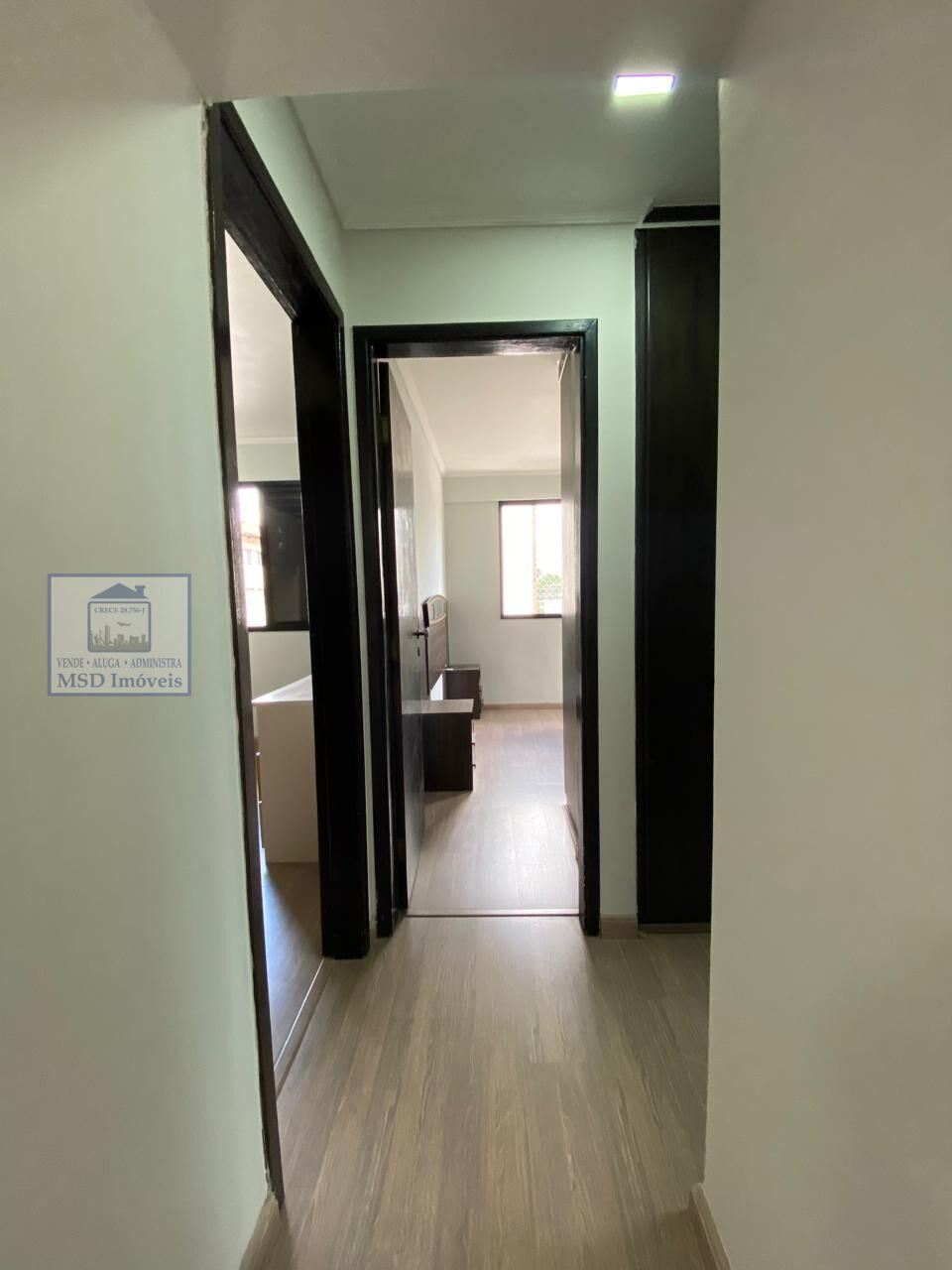 Apartamento para alugar com 3 quartos, 82m² - Foto 12