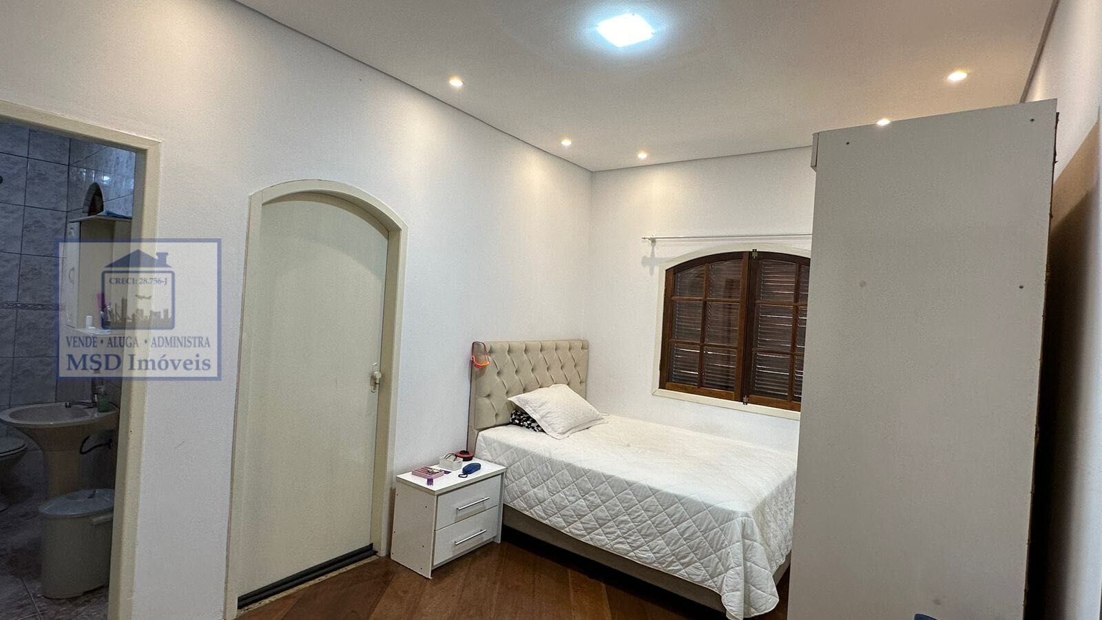 Sobrado à venda com 3 quartos, 320m² - Foto 10