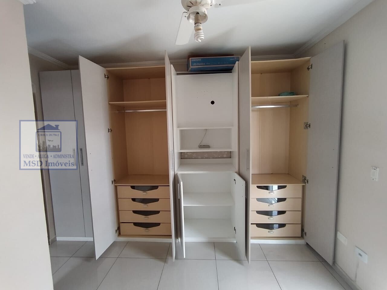 Apartamento à venda com 3 quartos, 86m² - Foto 22