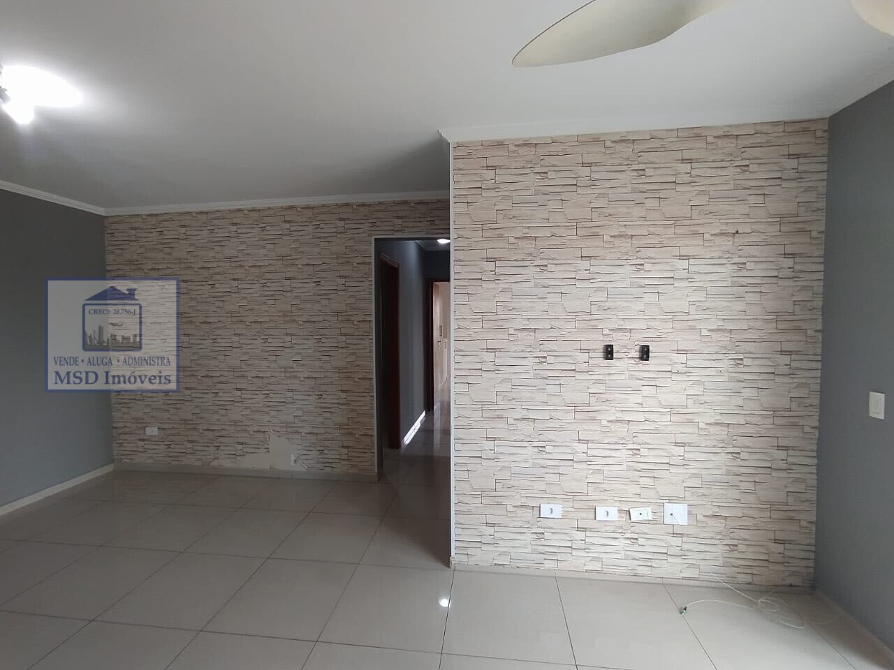 Apartamento à venda com 3 quartos, 86m² - Foto 3