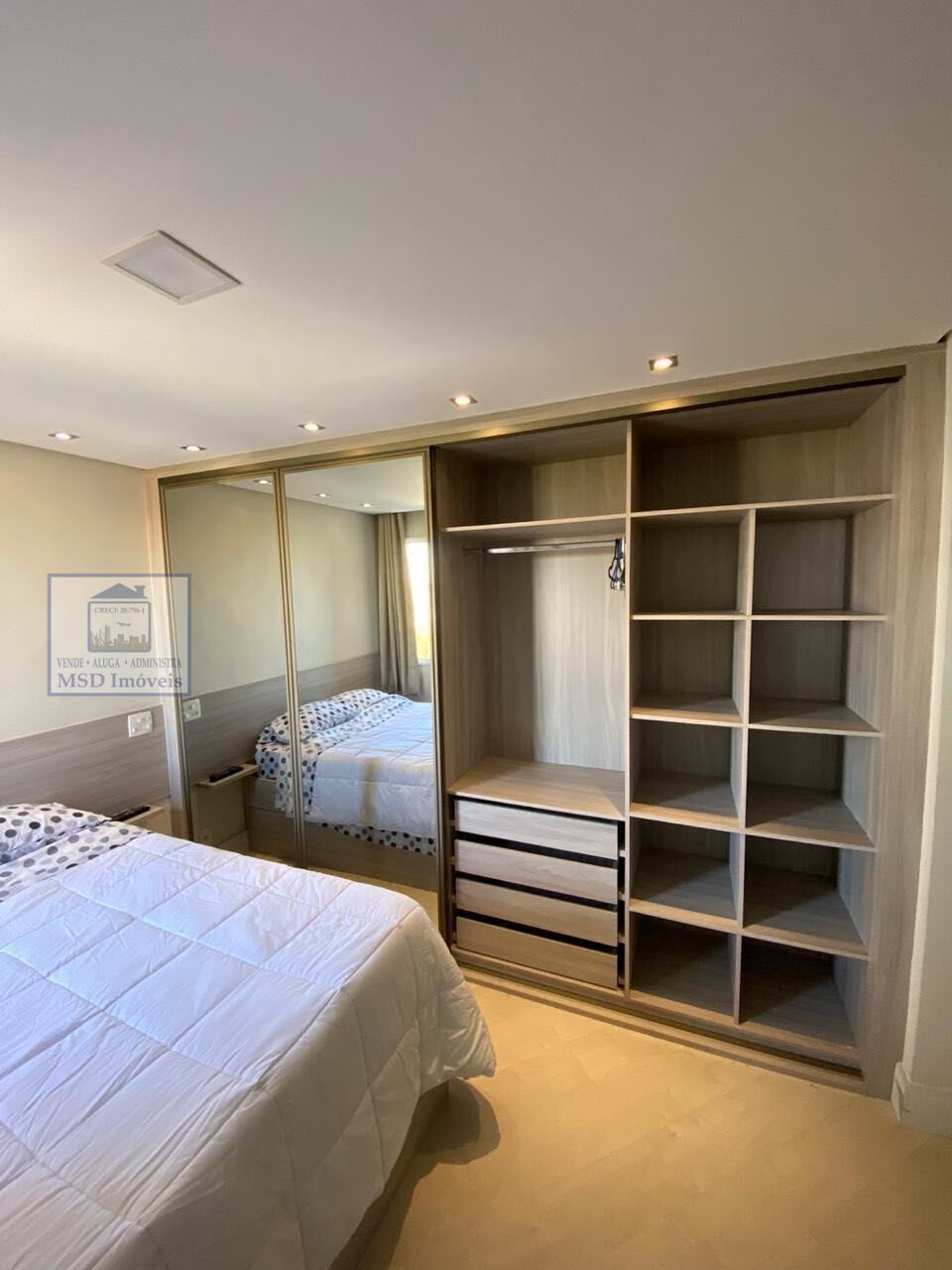 Apartamento à venda com 3 quartos, 66m² - Foto 10