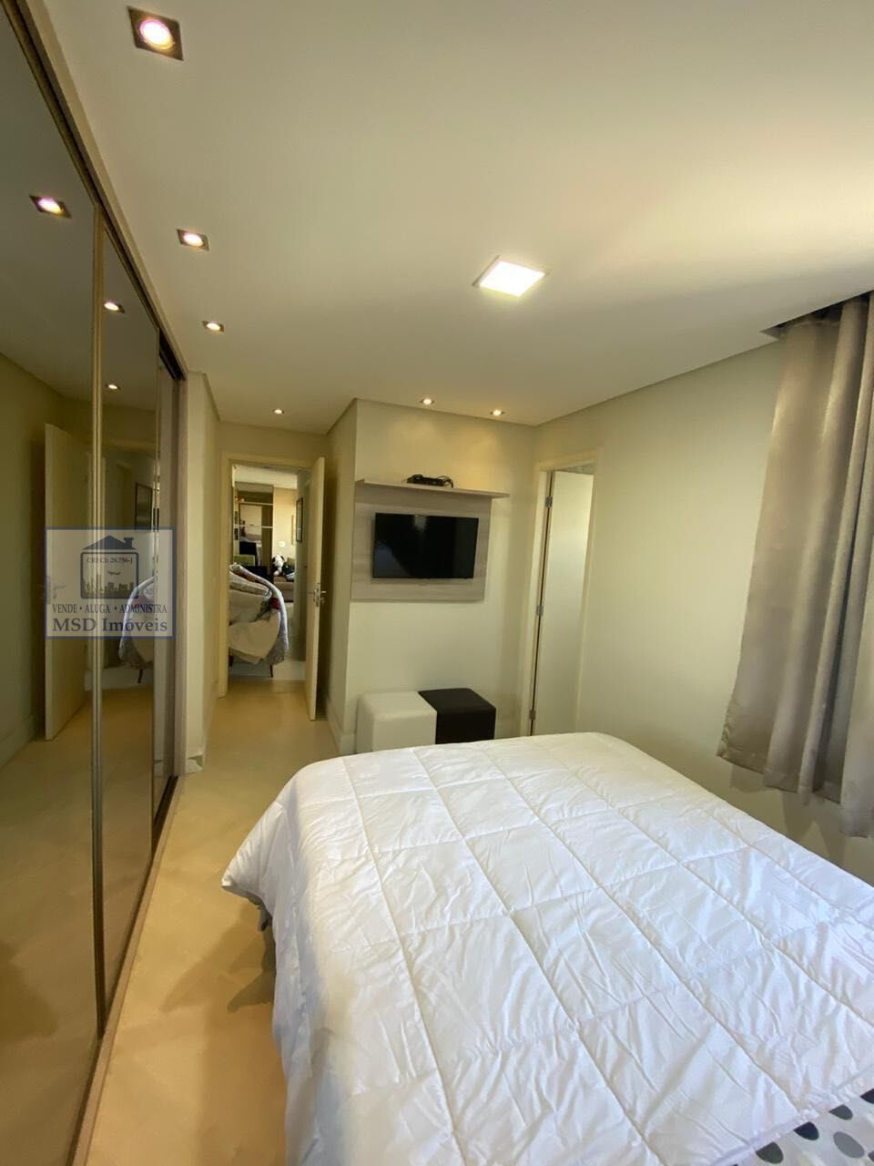 Apartamento à venda com 3 quartos, 66m² - Foto 12